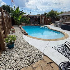 Side-Yard-Dog-Run-with-Pet-Friendly-Artificial-Turf-in-Allen-TX 6